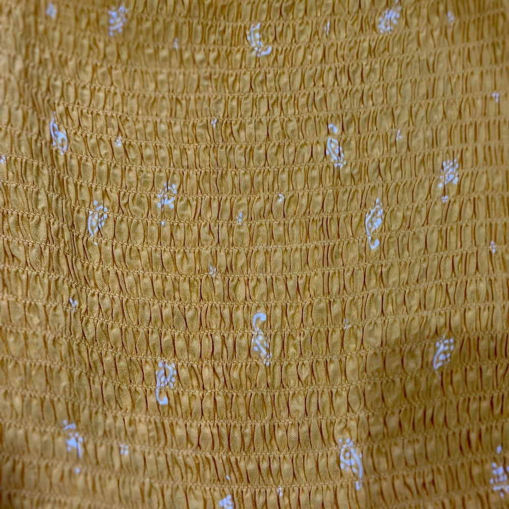 Cute Yellow top with stretch straps and elasticised bust line. Size M.
NWOTS - Picture 5 of 5